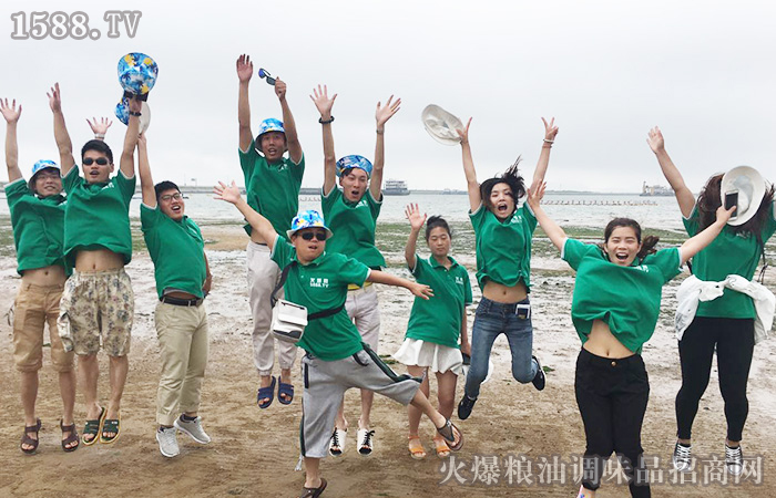 徜徉在那片海