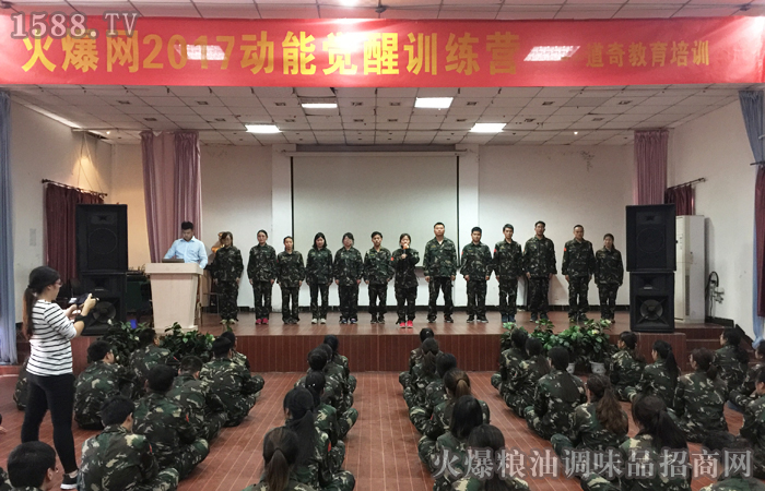 努力和遗憾,哪个更痛苦?