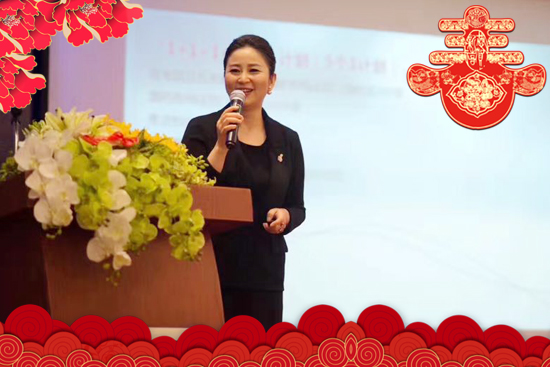 【刘一手餐饮】刘总全体工作人员祝客户财富排成排,幸福款款来!
