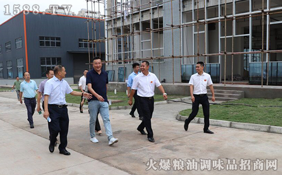 热烈庆祝国航员工之家胡总经理一行参观辛农民新建工厂圆满结束