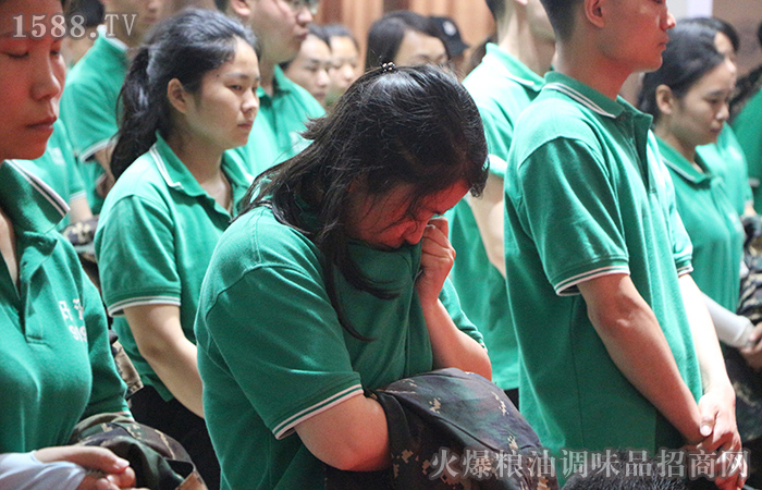 不到一刻决不放弃