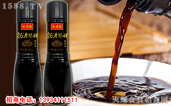 御膳坊原浆6度老陈醋(十年陈酿),纯粮酿造,品质优良;醋香浓郁,十里飘香!