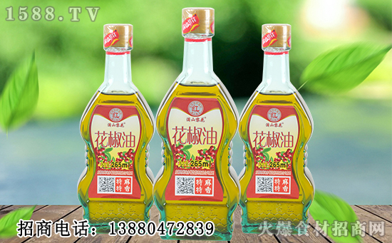 满山黎花花椒油,麻味纯正、清香悠远,让人流连忘返!