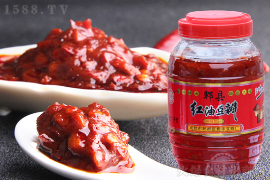 恒坤郫县红油豆瓣,浓香宜人,口感丰富,提鲜增味!