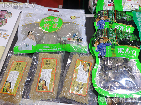 【福舒阳食品】在企阳火锅展上大受欢迎,引观展人员驻足、争相询问!