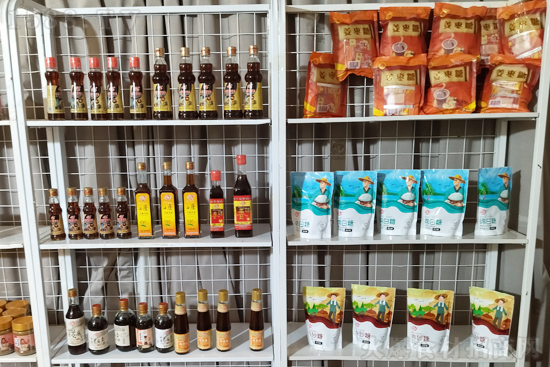 秋糖爆品哪里找?尽在【新虹食品调料】!