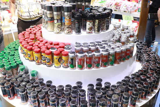 精选原料,品质保证!【崔禧记食品】精彩亮相2021成都春糖酒店展!