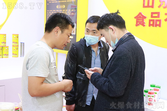 好生活,好滋味!景泰宏食品携优质产品亮相2021成都春糖酒店展!