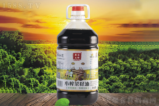 品谷大师小榨菜籽油,品质卫生,营养丰富更健康!
