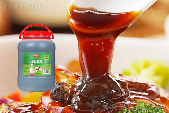 九味佳金标蚝油就是鲜,体态油滑,入口香醇!