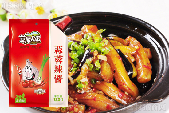 草原人家蒜蓉辣酱,色味俱佳,让人垂涎欲滴!