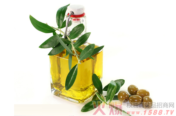 怎么用<em>橄榄油</em>洗头?<em>橄榄油洗头发的</em>用法 - 火爆